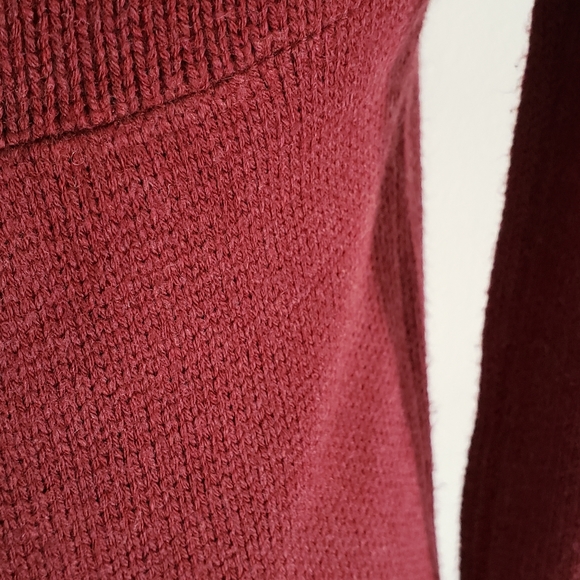 3/$20 | Fossil Sweater Empire Waist Maroon Small - Picture 5 of 7